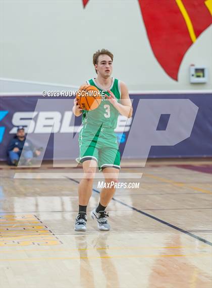 Thumbnail 1 in Montgomery vs. St. Mary's (Torrey Pines Holiday Classic) photogallery.