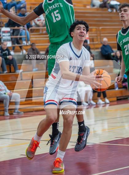 Thumbnail 1 in Montgomery vs. St. Mary's (Torrey Pines Holiday Classic) photogallery.