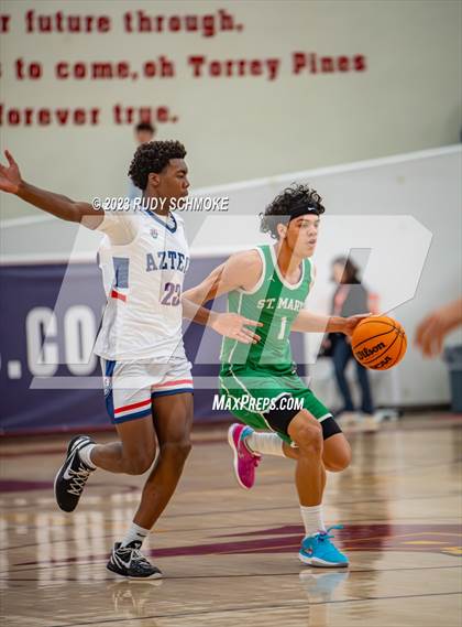 Thumbnail 2 in Montgomery vs. St. Mary's (Torrey Pines Holiday Classic) photogallery.
