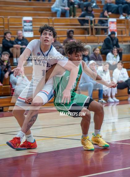 Thumbnail 1 in Montgomery vs. St. Mary's (Torrey Pines Holiday Classic) photogallery.