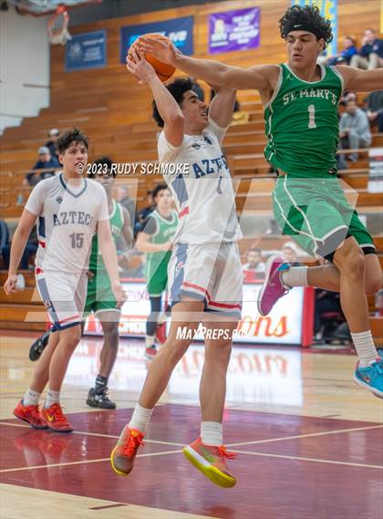 Thumbnail 2 in Montgomery vs. St. Mary's (Torrey Pines Holiday Classic) photogallery.