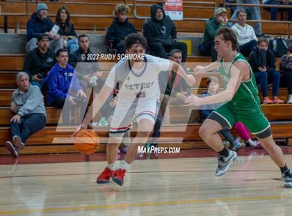 Thumbnail 3 in Montgomery vs. St. Mary's (Torrey Pines Holiday Classic) photogallery.