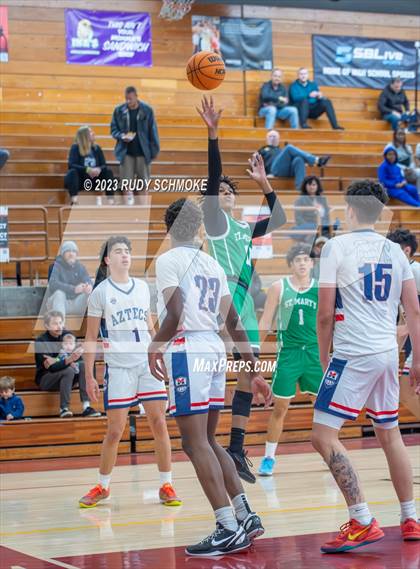 Thumbnail 1 in Montgomery vs. St. Mary's (Torrey Pines Holiday Classic) photogallery.