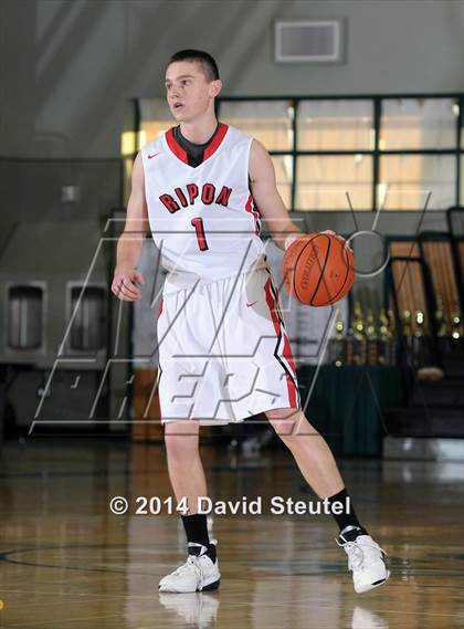 Thumbnail 3 in River City vs. Ripon (Ram Jam Winter Classic) photogallery.