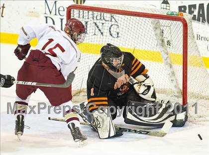 Thumbnail 3 in Woburn vs Boston College High (MIAA Super 8 Round Robin) photogallery.
