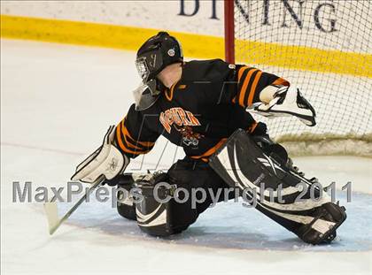 Thumbnail 3 in Woburn vs Boston College High (MIAA Super 8 Round Robin) photogallery.