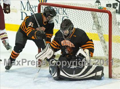 Thumbnail 3 in Woburn vs Boston College High (MIAA Super 8 Round Robin) photogallery.