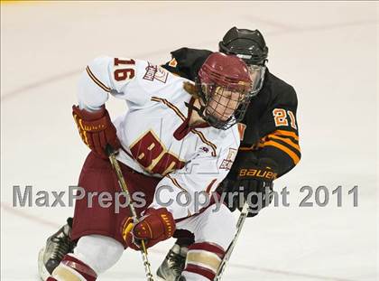 Thumbnail 3 in Woburn vs Boston College High (MIAA Super 8 Round Robin) photogallery.