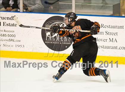 Thumbnail 2 in Woburn vs Boston College High (MIAA Super 8 Round Robin) photogallery.