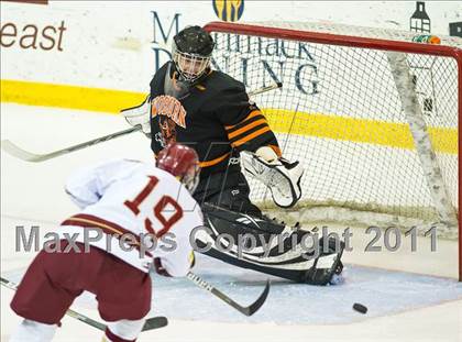 Thumbnail 3 in Woburn vs Boston College High (MIAA Super 8 Round Robin) photogallery.