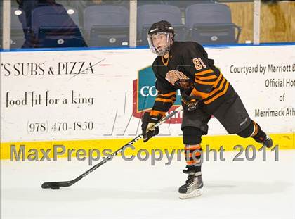 Thumbnail 2 in Woburn vs Boston College High (MIAA Super 8 Round Robin) photogallery.
