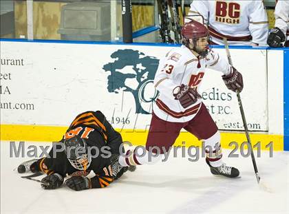 Thumbnail 3 in Woburn vs Boston College High (MIAA Super 8 Round Robin) photogallery.