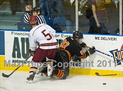 Thumbnail 3 in Woburn vs Boston College High (MIAA Super 8 Round Robin) photogallery.
