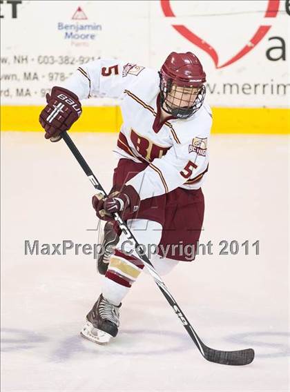 Thumbnail 2 in Woburn vs Boston College High (MIAA Super 8 Round Robin) photogallery.