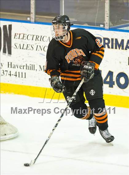 Thumbnail 2 in Woburn vs Boston College High (MIAA Super 8 Round Robin) photogallery.