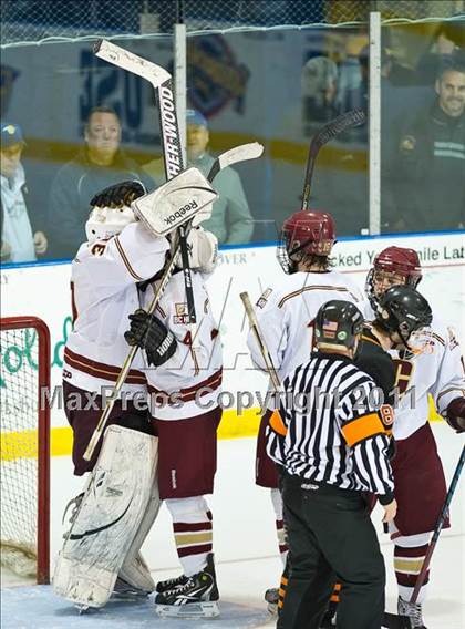 Thumbnail 3 in Woburn vs Boston College High (MIAA Super 8 Round Robin) photogallery.