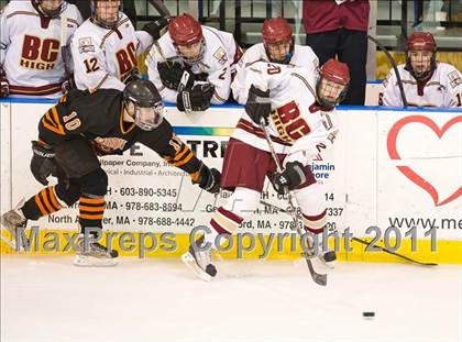 Thumbnail 2 in Woburn vs Boston College High (MIAA Super 8 Round Robin) photogallery.