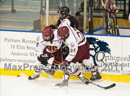 Thumbnail 3 in Woburn vs Boston College High (MIAA Super 8 Round Robin) photogallery.