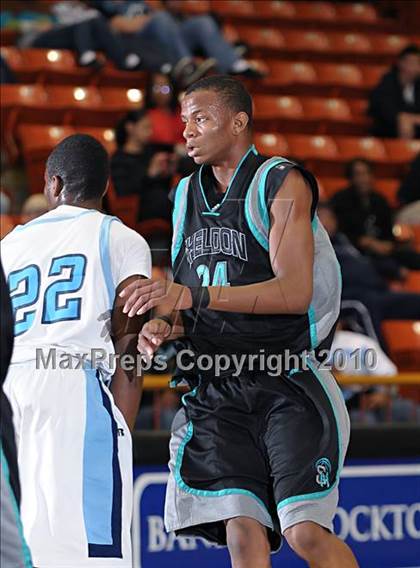 Thumbnail 2 in Sheldon vs. Burbank (CIF SJS D1 Playoffs) photogallery.