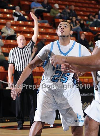Thumbnail 1 in Sheldon vs. Burbank (CIF SJS D1 Playoffs) photogallery.