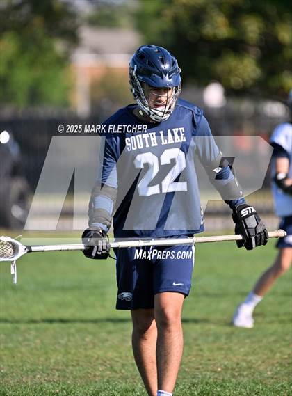 Thumbnail 2 in South Lake vs Bexley photogallery.