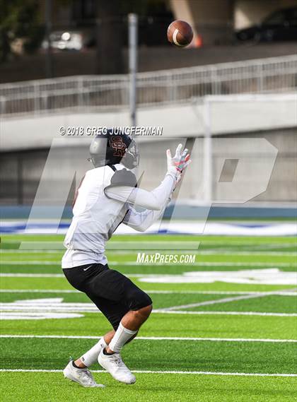 Thumbnail 3 in Santa Rosa @ Marin Catholic (CIF NCS D2 Playoff) photogallery.