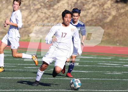 Thumbnail 3 in Point Loma vs. University City (San Diego Holiday Tournament) photogallery.