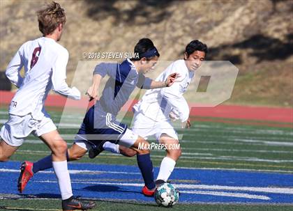 Thumbnail 2 in Point Loma vs. University City (San Diego Holiday Tournament) photogallery.
