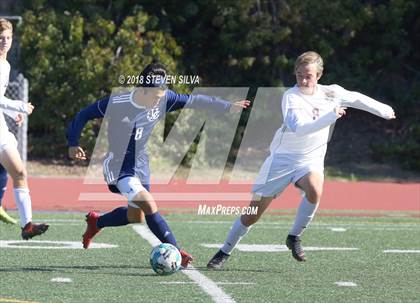 Thumbnail 3 in Point Loma vs. University City (San Diego Holiday Tournament) photogallery.