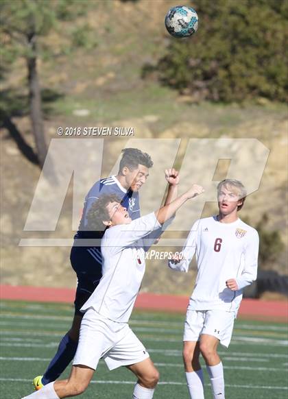Thumbnail 1 in Point Loma vs. University City (San Diego Holiday Tournament) photogallery.