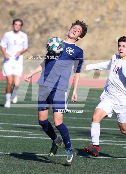 Thumbnail 3 in Point Loma vs. University City (San Diego Holiday Tournament) photogallery.