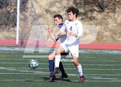 Thumbnail 1 in Point Loma vs. University City (San Diego Holiday Tournament) photogallery.