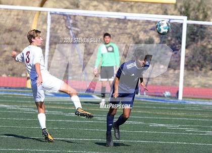Thumbnail 1 in Point Loma vs. University City (San Diego Holiday Tournament) photogallery.