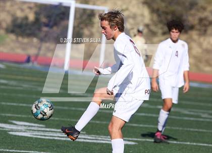 Thumbnail 3 in Point Loma vs. University City (San Diego Holiday Tournament) photogallery.