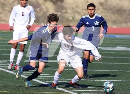 Thumbnail 2 in Point Loma vs. University City (San Diego Holiday Tournament) photogallery.