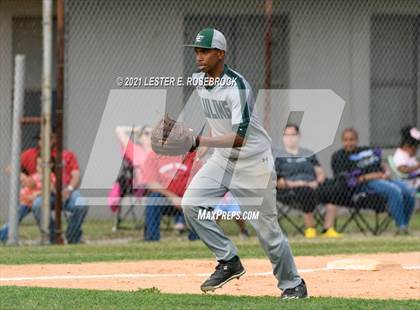 Thumbnail 2 in Cole @ Luling photogallery.