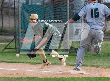 Thumbnail 3 in Cole @ Luling photogallery.