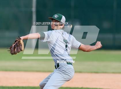 Thumbnail 2 in Cole @ Luling photogallery.