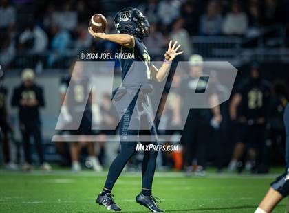 Thumbnail 1 in Jordan vs. Stratford (UIL Football 6A D2 Region III Area Playoff) photogallery.