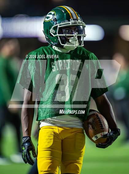 Thumbnail 1 in Jordan vs. Stratford (UIL Football 6A D2 Region III Area Playoff) photogallery.
