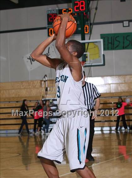 Thumbnail 1 in Sheldon @ Ponderosa photogallery.
