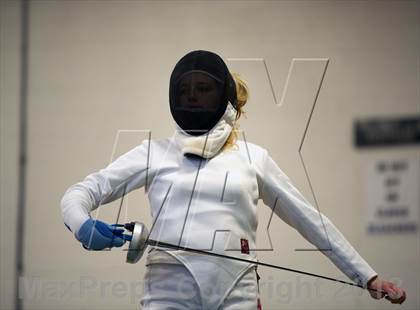 Thumbnail 1 in Brentwood Holiday Fencing Tournament photogallery.
