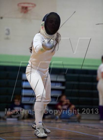 Thumbnail 2 in Brentwood Holiday Fencing Tournament photogallery.