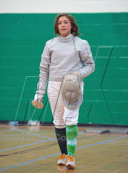 Thumbnail 1 in Brentwood Holiday Fencing Tournament photogallery.