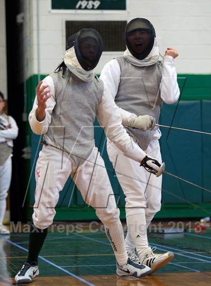 Thumbnail 2 in Brentwood Holiday Fencing Tournament photogallery.