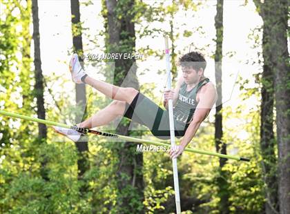 Thumbnail 1 in New Jersey Athletic Conference Meet (Pole Vault) photogallery.