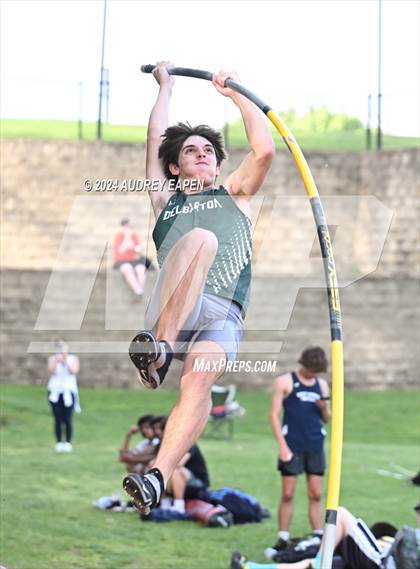 Thumbnail 1 in New Jersey Athletic Conference Meet (Pole Vault) photogallery.
