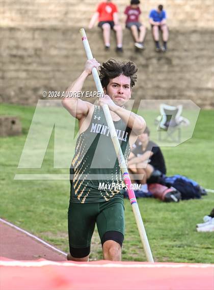 Thumbnail 2 in New Jersey Athletic Conference Meet (Pole Vault) photogallery.