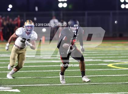 Thumbnail 2 in Damien vs. Glendora  photogallery.