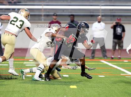 Thumbnail 1 in Damien vs. Glendora  photogallery.